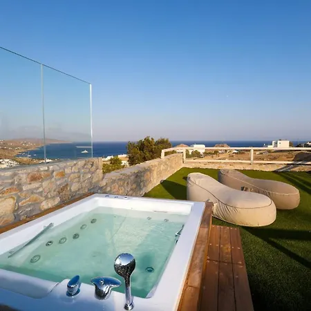 Apartment Sophisticated Mykonos Amorino Terrace With Private Hot Tub Outdoor Dining Area *