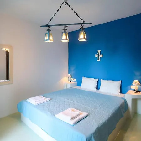 Apartamento Sophisticated Mykonos Amorino Terrace With Private Hot Tub Outdoor Dining Area Kalafatis